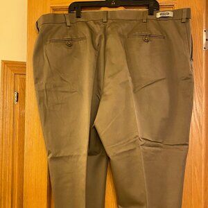 Men's Roundtree & Yorke Flat Front Chino Dress Pants, Camel,  48"x 25"